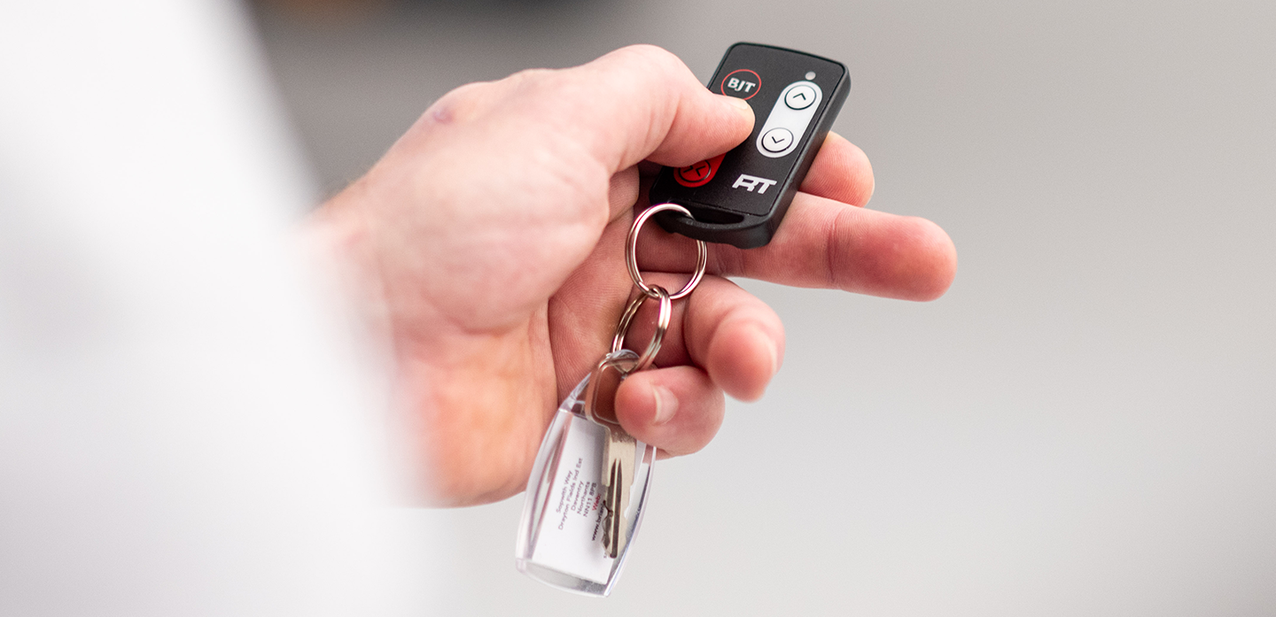 Dálkové ovládání Brian James RT7